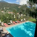 Nonno Paco Vacanze * 카사르자리구레